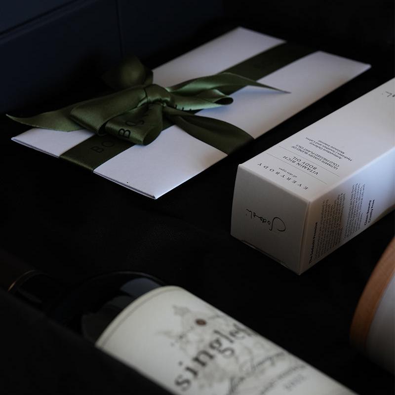 
                  
                    Tranquil Gift Hamper For Her
                  
                